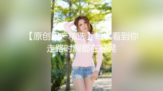 【新片速遞】  高颜黑丝伪娘 今天跟小对象吵架有点不情愿 虽然没有很想但被插入后屁屁还是很主动的全吃进去了真是口嫌体直呢 