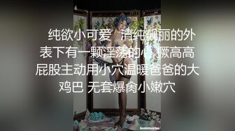 【首发厕拍】商场全景女厕偷拍，应接不暇的气质小姐姐们 (1)