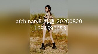 淫乱盛宴，【海外KTV】，清一色18、19的嫩妹，灯红酒绿，劲歌热舞，三女一男肆意啪啪，帝王级的享受