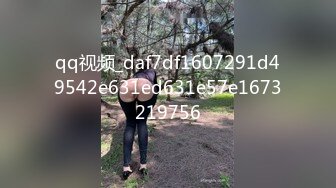 南宁女大被后入，被操到腿软趴在床上，顶到小穴顶的爽感